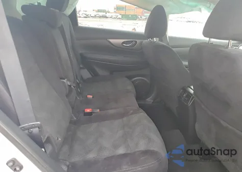 2015 Nissan Rogue S z USA, uszkodzony, nr VIN 5N1AT2MVXFC754832